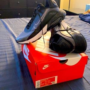 Nike Air Max 2090